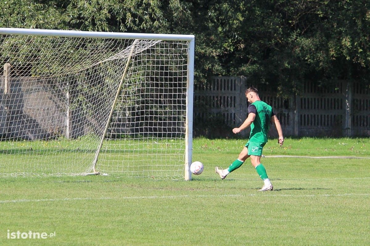 Galeria zdjęć z meczu BKS II - Victoria Ruszów