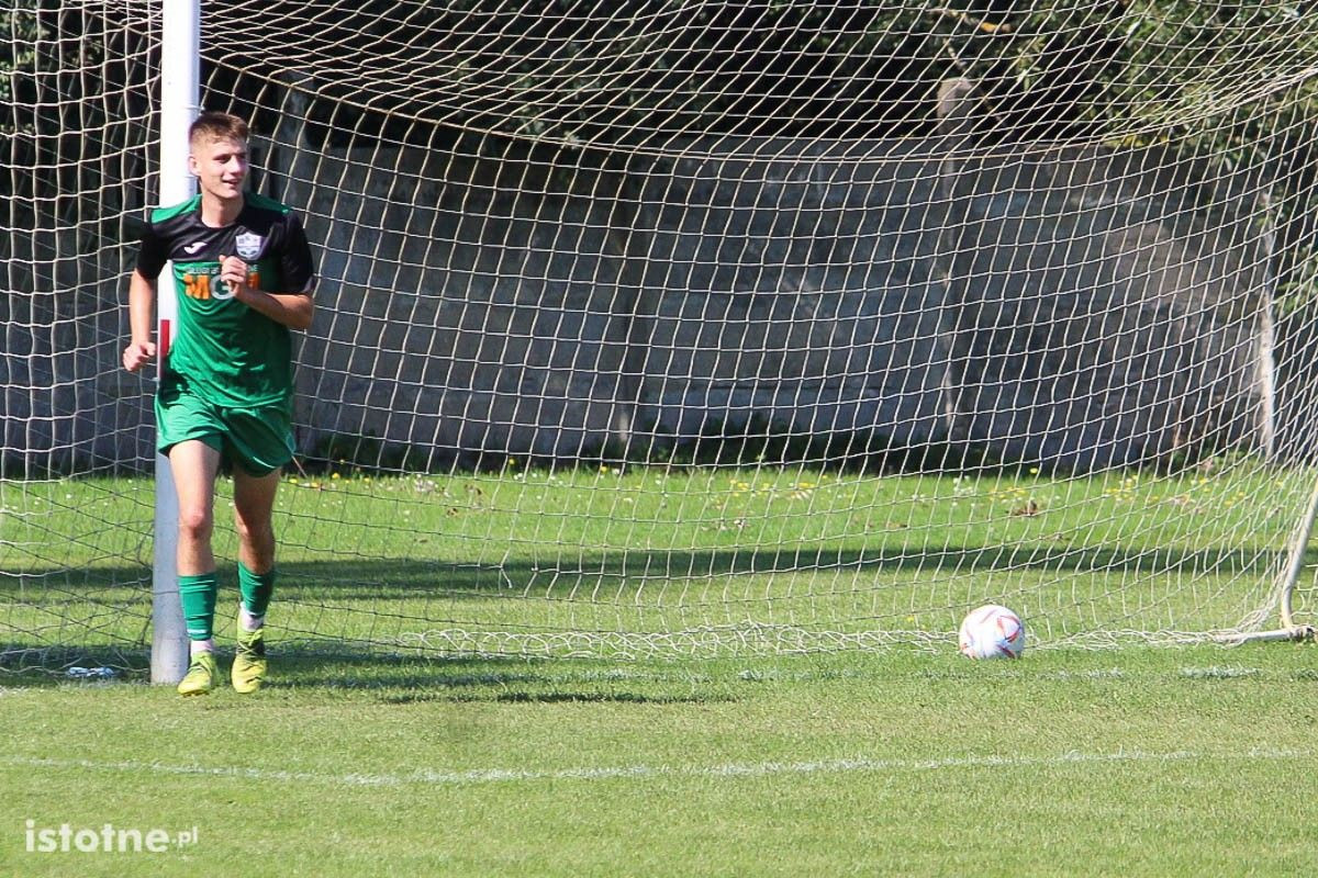 Galeria zdjęć z meczu BKS II - Victoria Ruszów