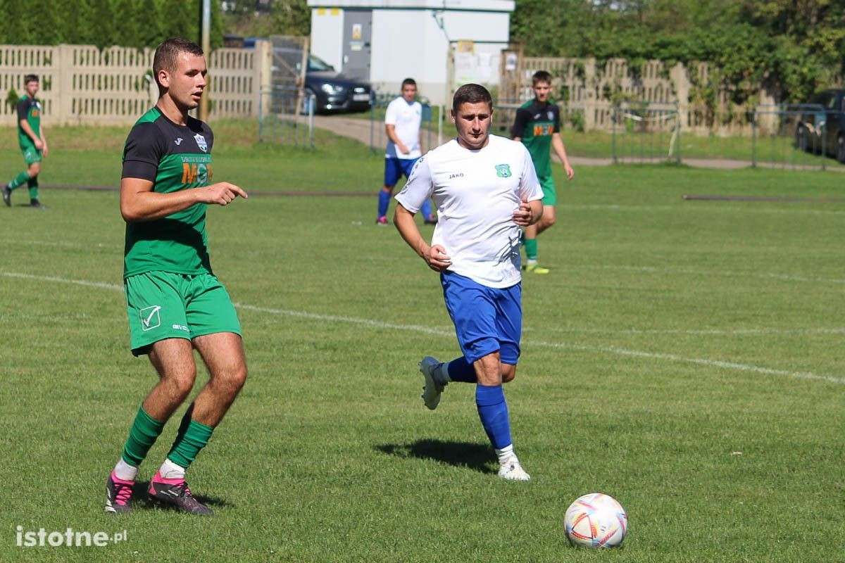 Galeria zdjęć z meczu BKS II - Victoria Ruszów