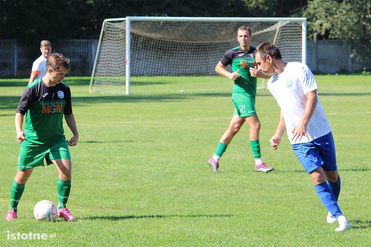 Galeria zdjęć z meczu BKS II - Victoria Ruszów