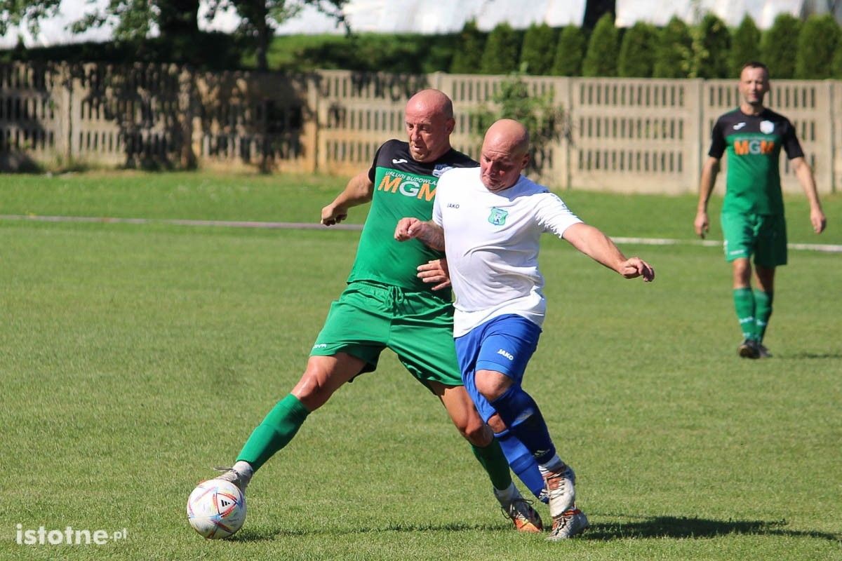 Galeria zdjęć z meczu BKS II - Victoria Ruszów