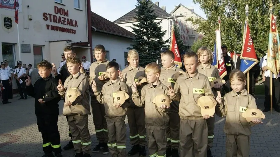 Strażacy z Nowogrodźca obchodzili swoje 75-lecie