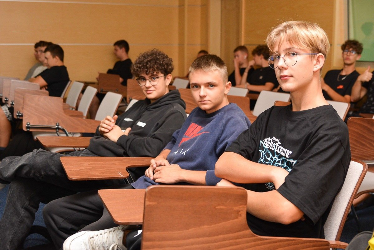 Spotkanie w sali konferencyjnej BOK-MCC