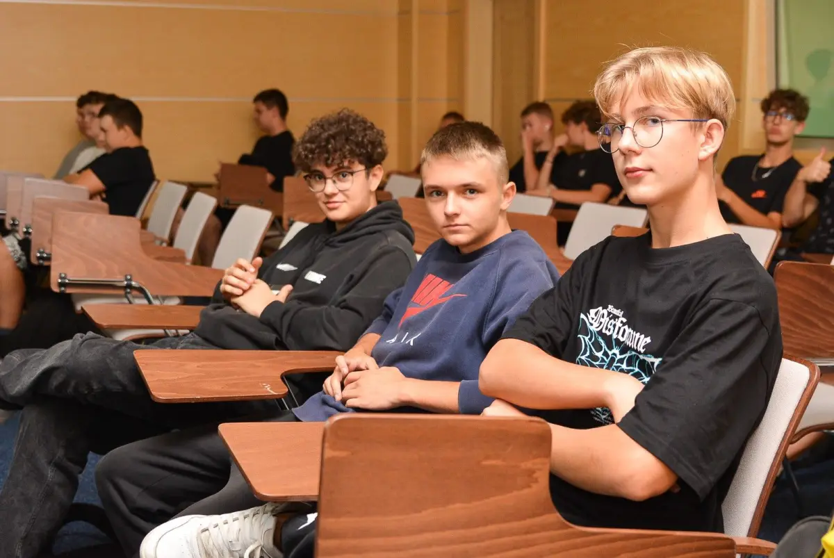 Spotkanie w sali konferencyjnej BOK-MCC