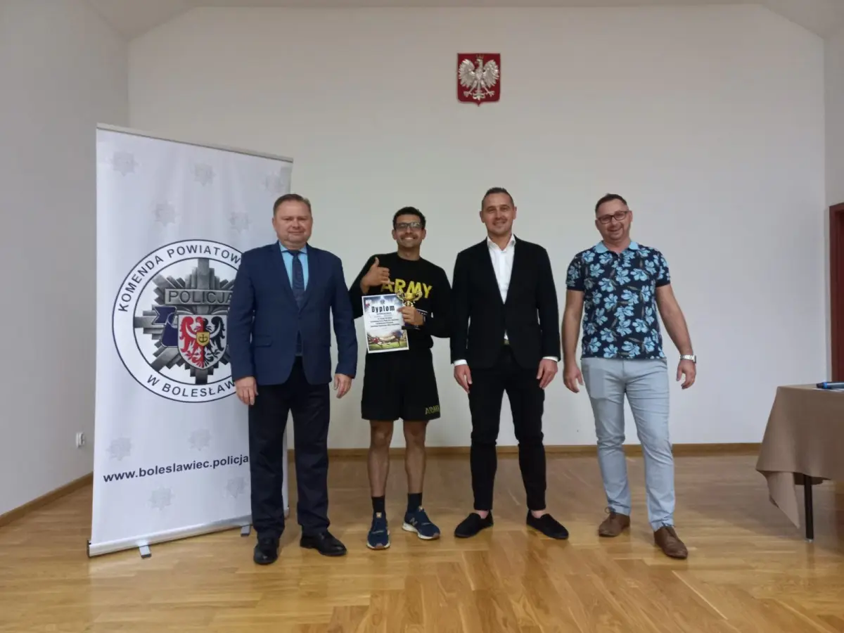 Mundurowi, w tym żołnierze US Army, rywalizowali w turnieju piłki nożnej