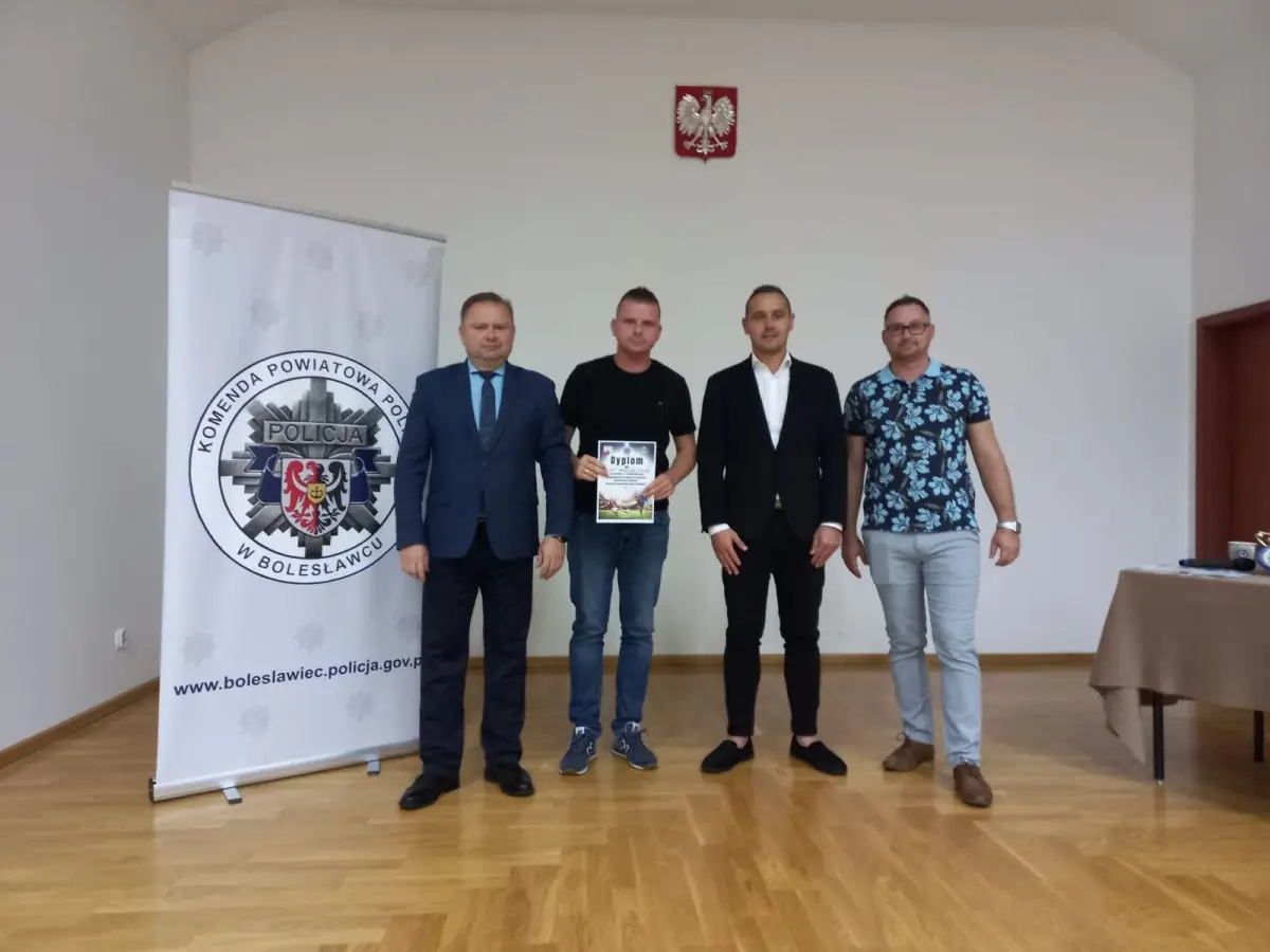 Mundurowi, w tym żołnierze US Army, rywalizowali w turnieju piłki nożnej