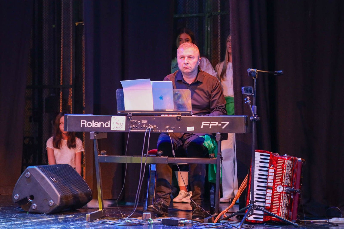 Koncert pracowni wokalnej Młodzieżowego Domu Kultury w Bolesławcu i pracowni MDK w Świdnicy