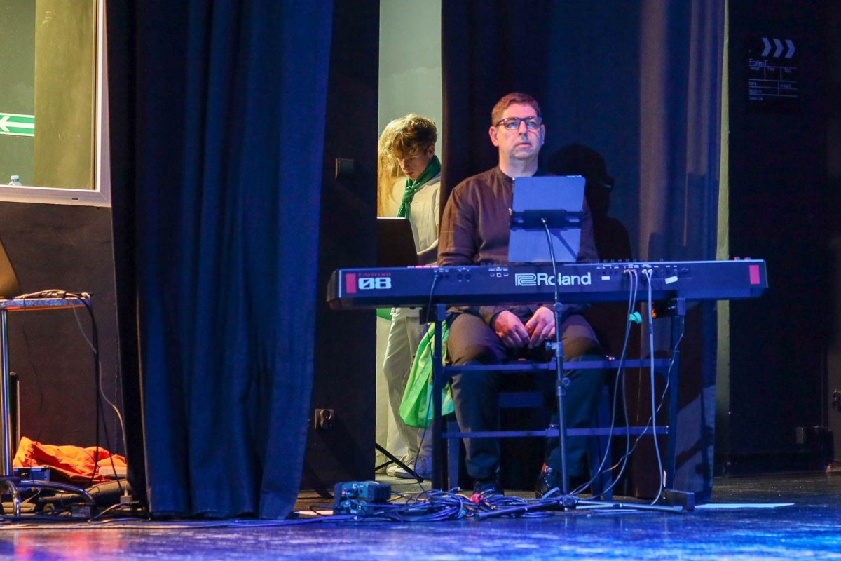 Koncert pracowni wokalnej Młodzieżowego Domu Kultury w Bolesławcu i pracowni MDK w Świdnicy