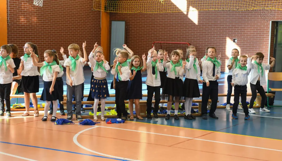 Uroczyste ślubowanie uczniów „Jedynki” w Bolesławcu