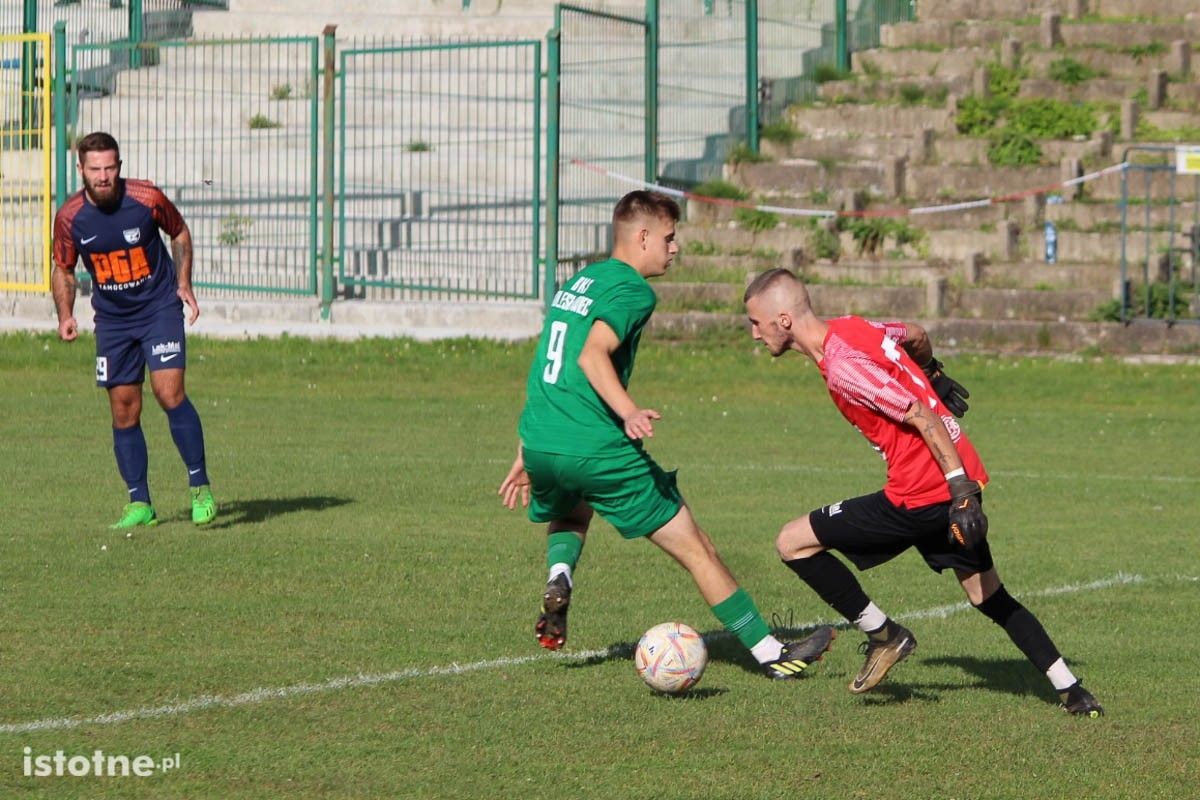 Galeria z meczu BKS - KS Łomnica