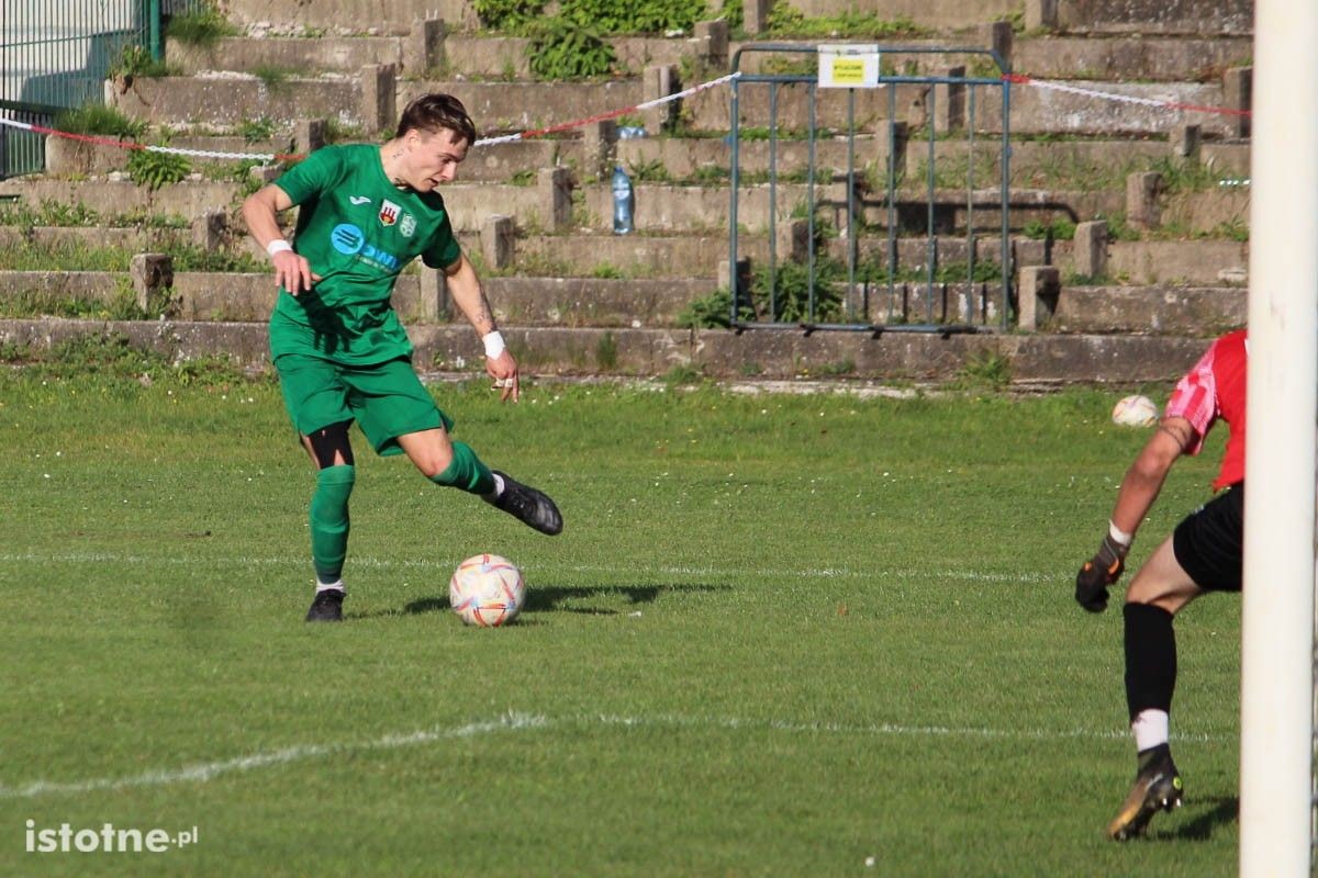 Galeria z meczu BKS - KS Łomnica