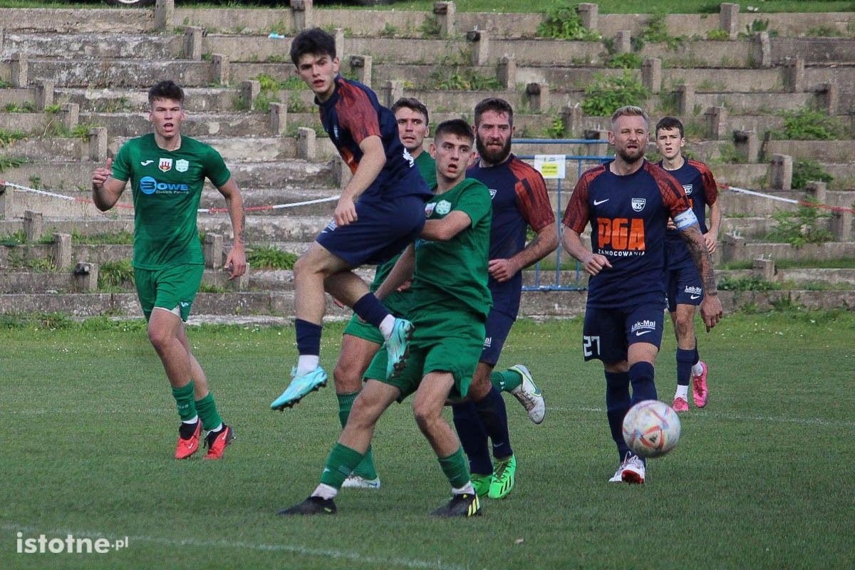 Galeria z meczu BKS - KS Łomnica