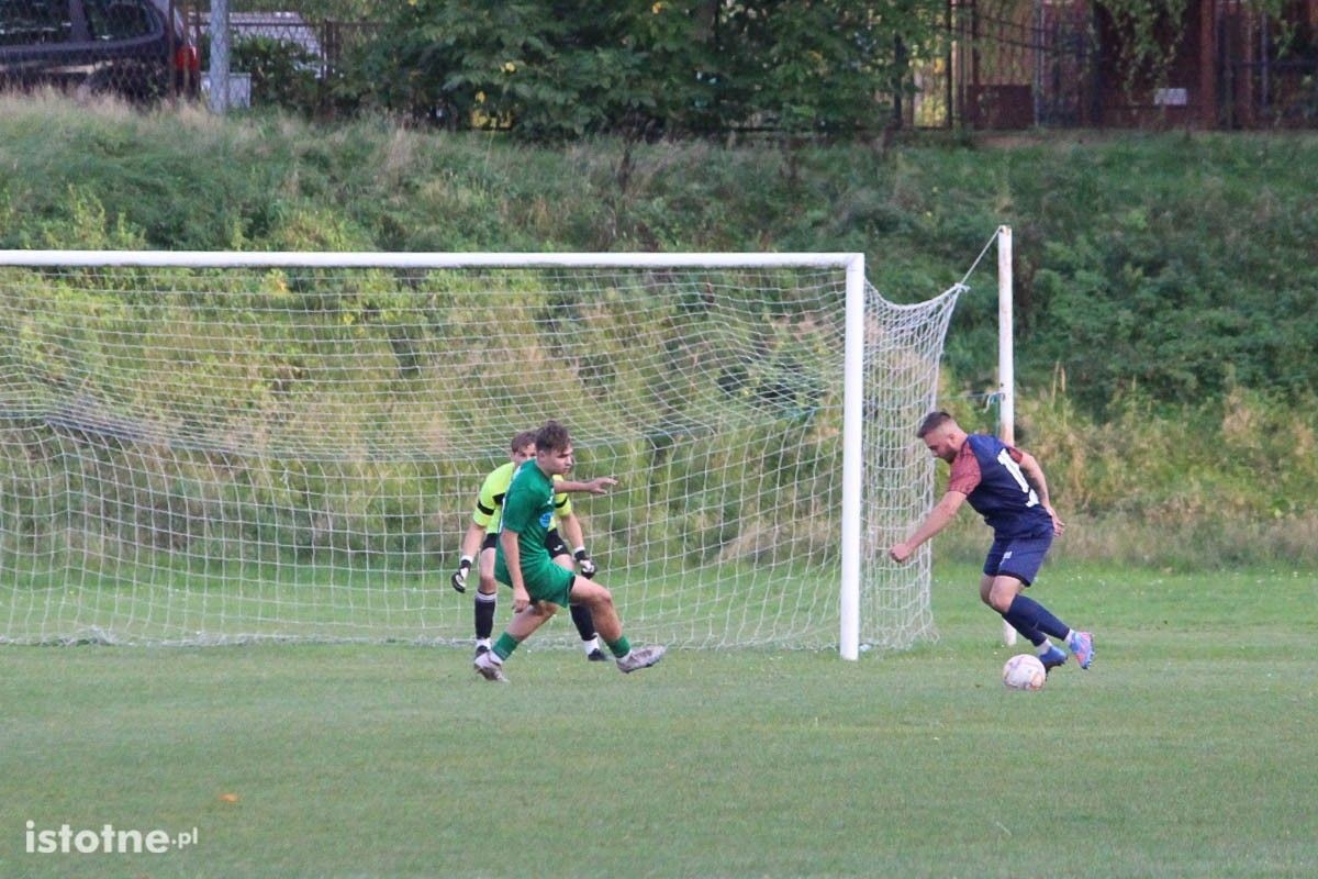 Galeria z meczu BKS - KS Łomnica