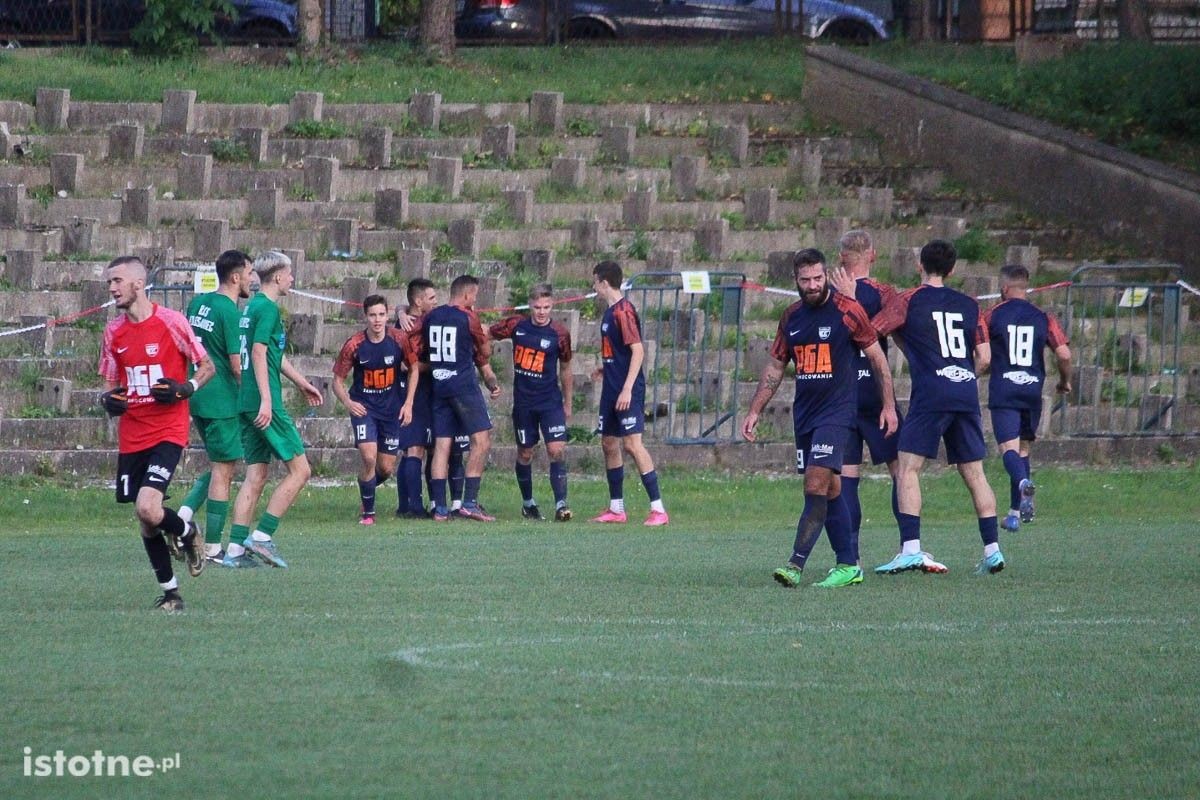 Galeria z meczu BKS - KS Łomnica