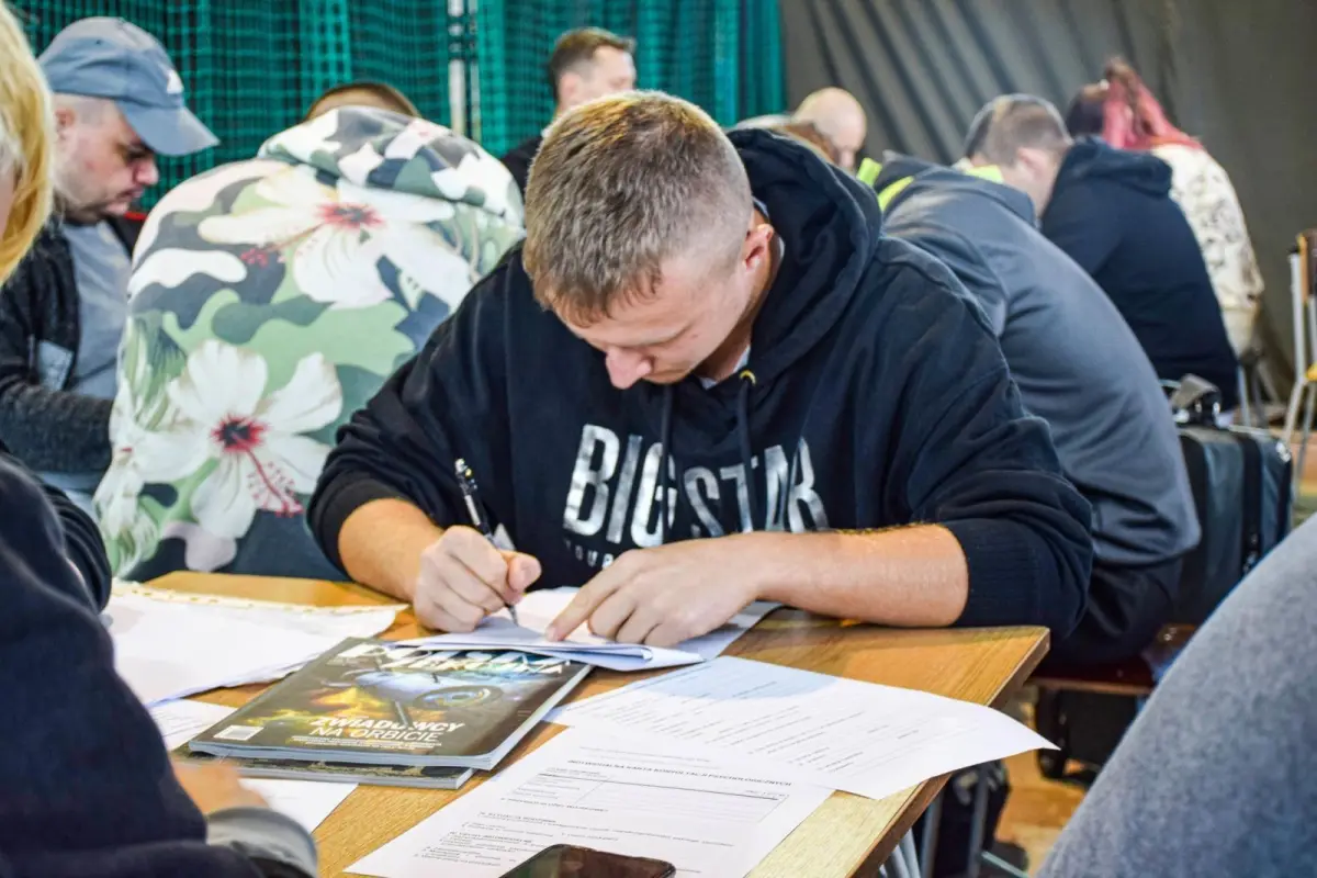 90 elewów przekroczyło mury 23 Śląskiego Pułku Artylerii w Bolesławcu
