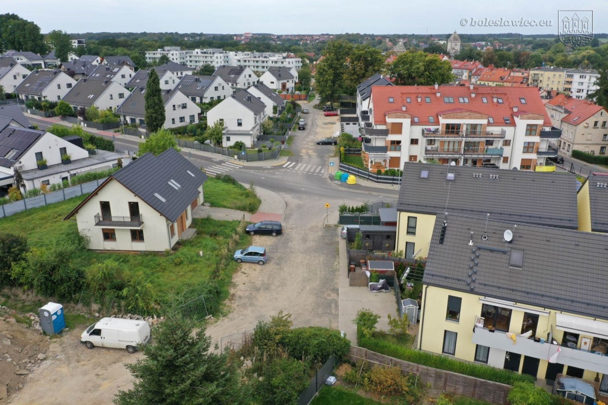 Ulica Powstańców Warszawy