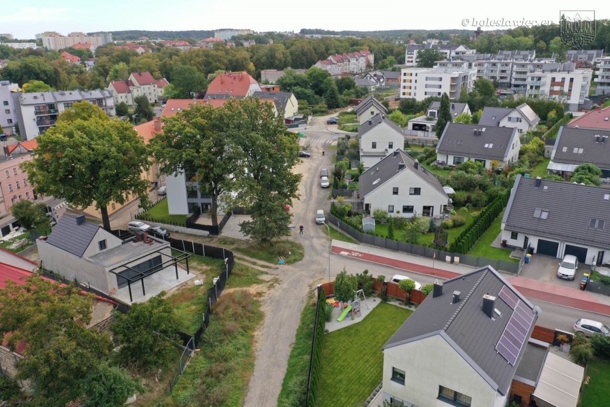 Ulica Powstańców Warszawy