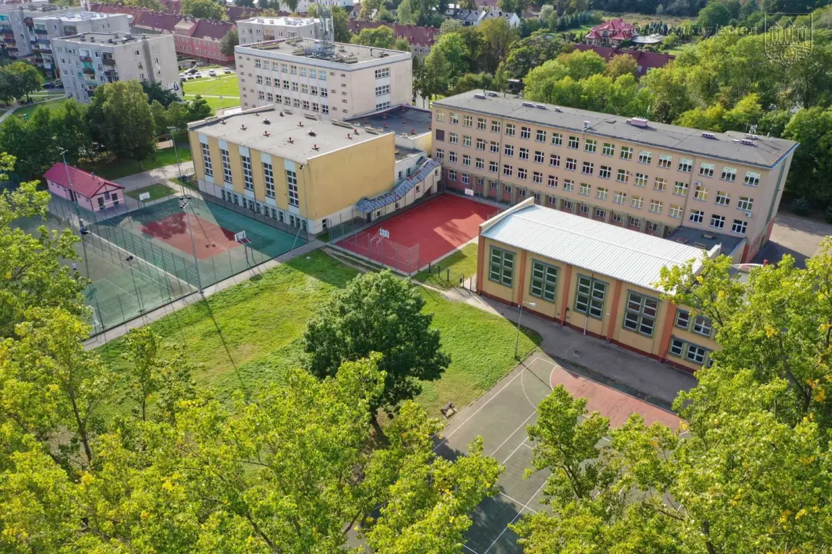 Powstanie kompleks sportowy na Dolnych Młynach, przy bolesławieckiej „Piątce”