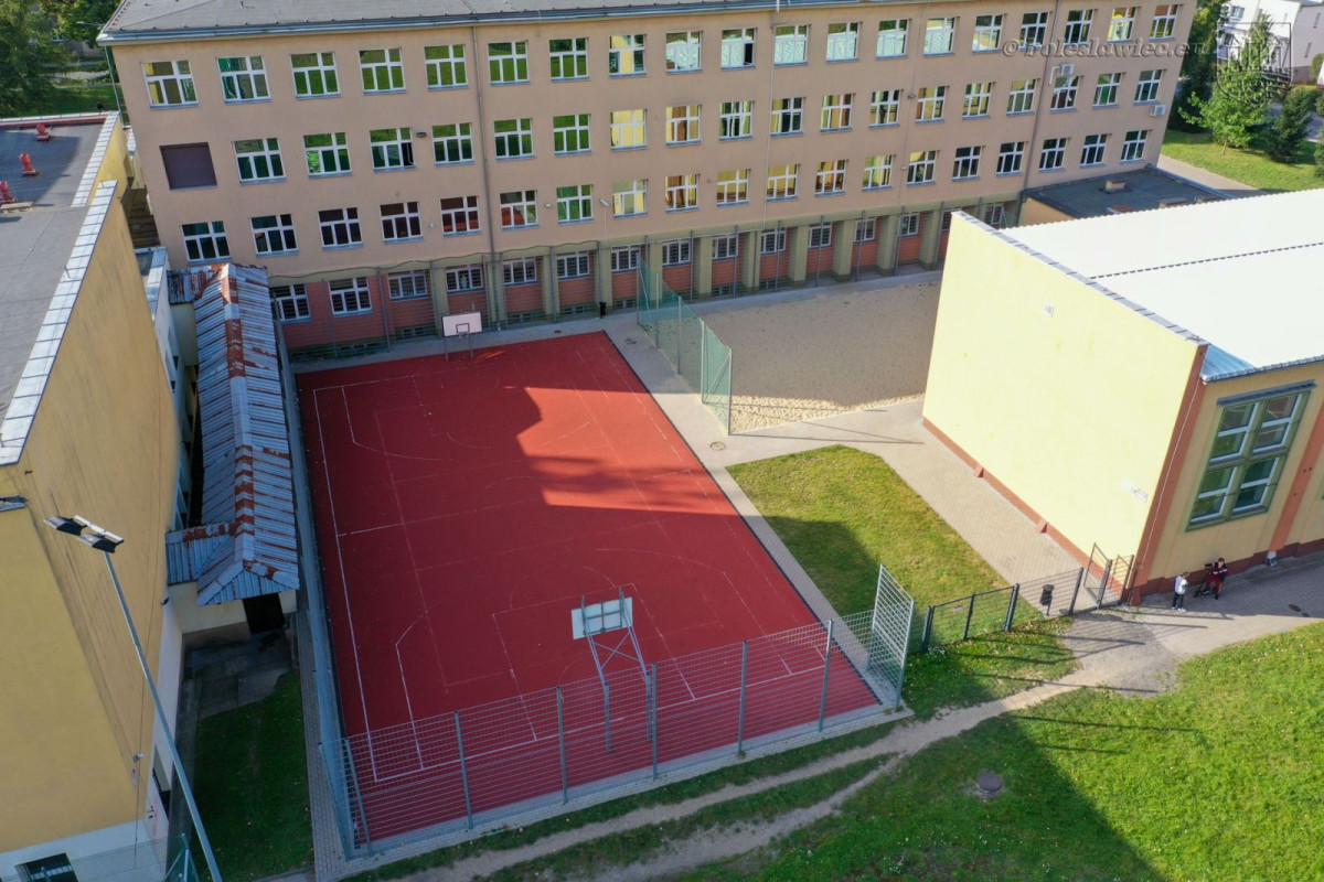 Powstanie kompleks sportowy na Dolnych Młynach, przy bolesławieckiej „Piątce”