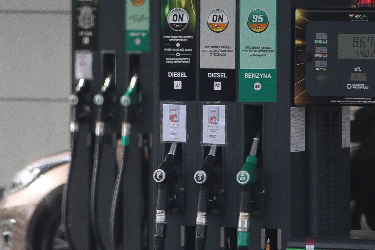 Coraz częstsze problemy z kupnem paliwa w Bolesławcu i plaga awarii dystrybutorów