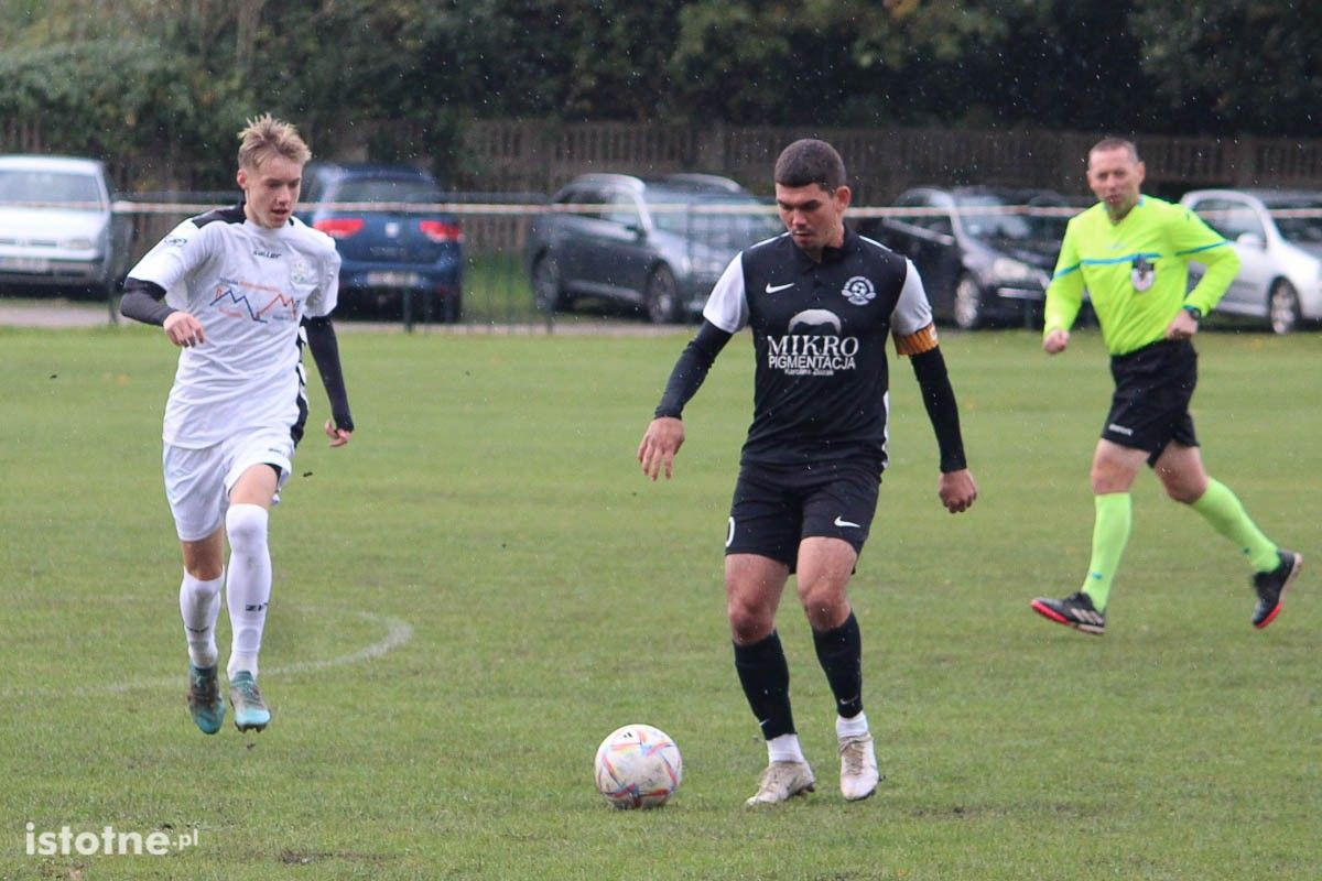 Galeria zdjęć z meczu BKS II - Kolonia Bolesławiec