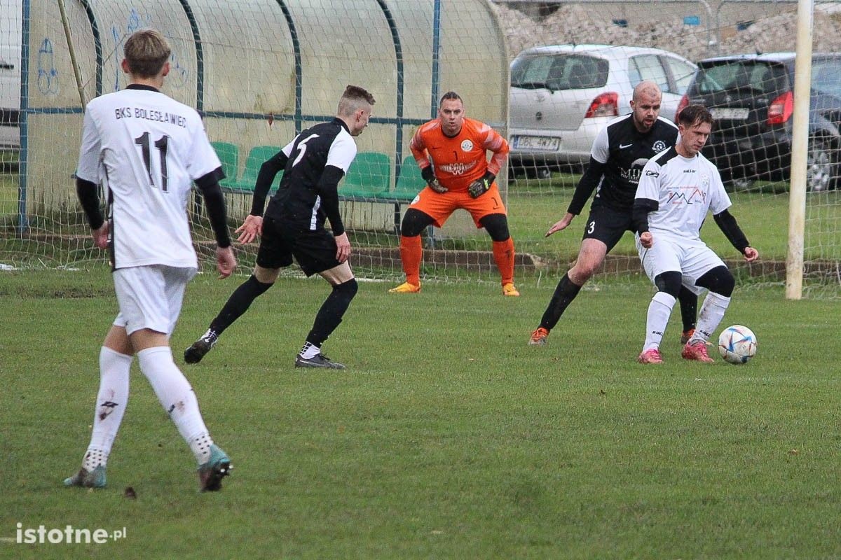 Galeria zdjęć z meczu BKS II - Kolonia Bolesławiec