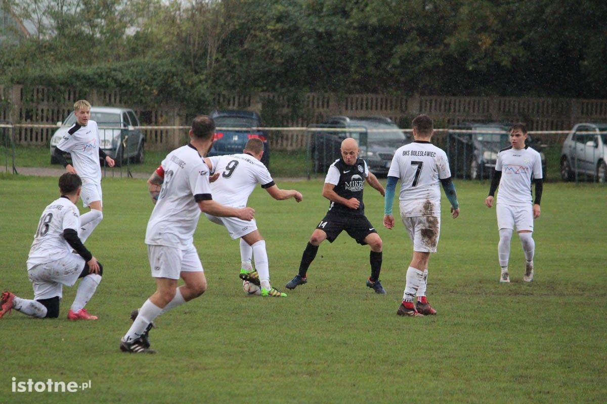 Galeria zdjęć z meczu BKS II - Kolonia Bolesławiec