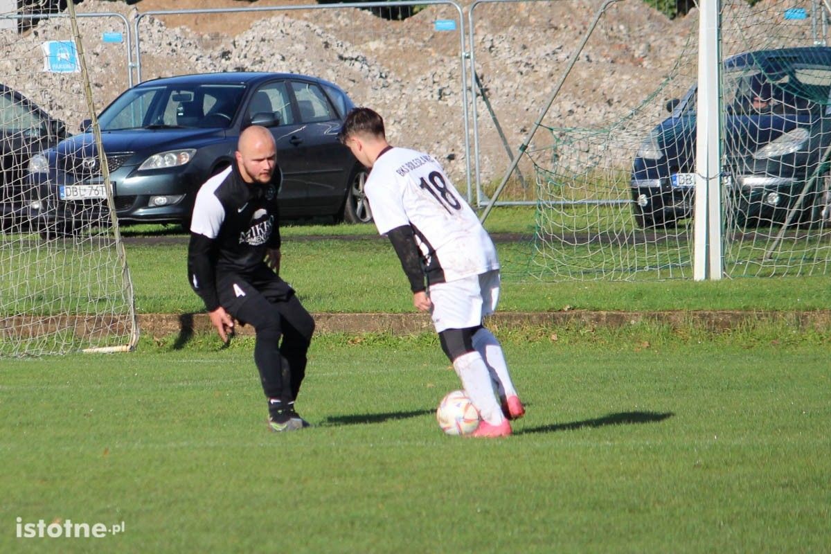 Galeria zdjęć z meczu BKS II - Kolonia Bolesławiec