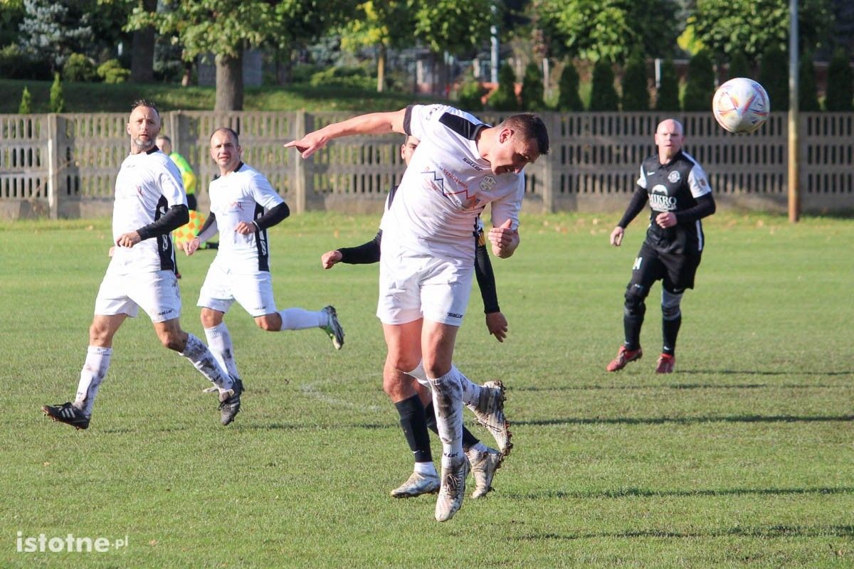 Galeria zdjęć z meczu BKS II - Kolonia Bolesławiec