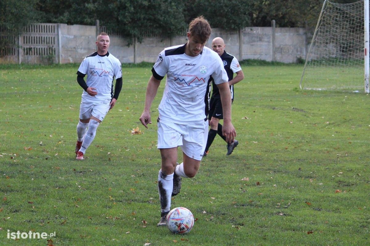 Galeria zdjęć z meczu BKS II - Kolonia Bolesławiec