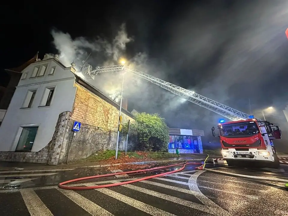 Pożar w centrum Nowogrodźca