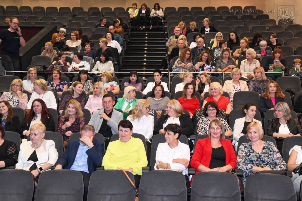 Uroczystość w kinie Forum