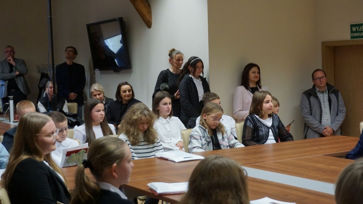 Najzdolniejsi uczniowie z gminy Nowogrodziec uhonorowani