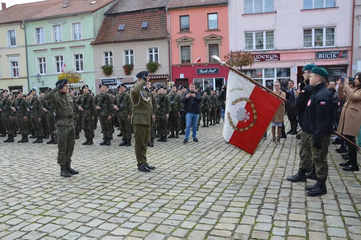 Uroczysta przysięga wojskowa w Chojnowie