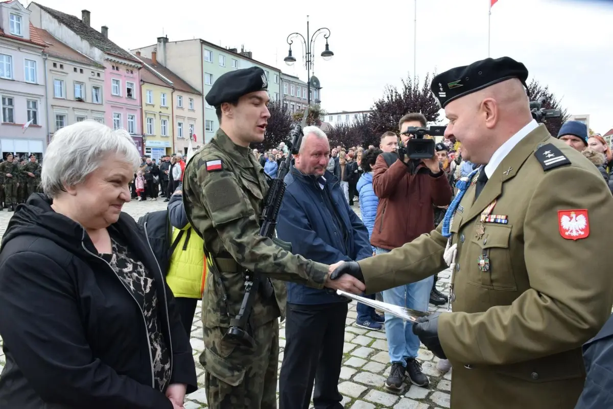 Uroczysta przysięga wojskowa w Chojnowie