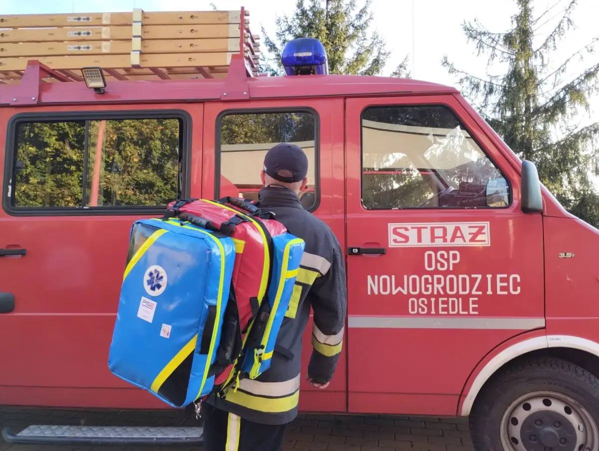 Strażacy z Nowogrodźca z nowym sprzętem