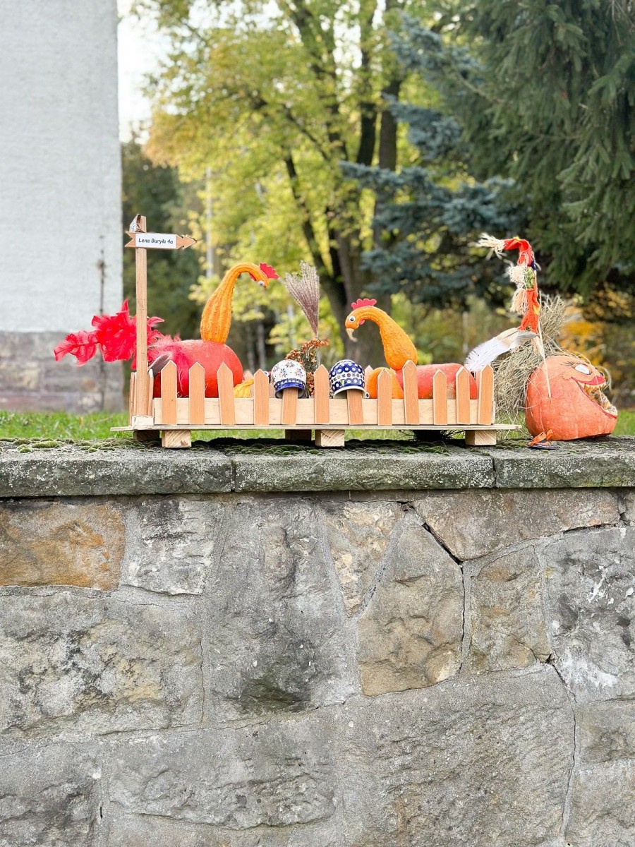 Halloweenowa wystawa w Oxpressie