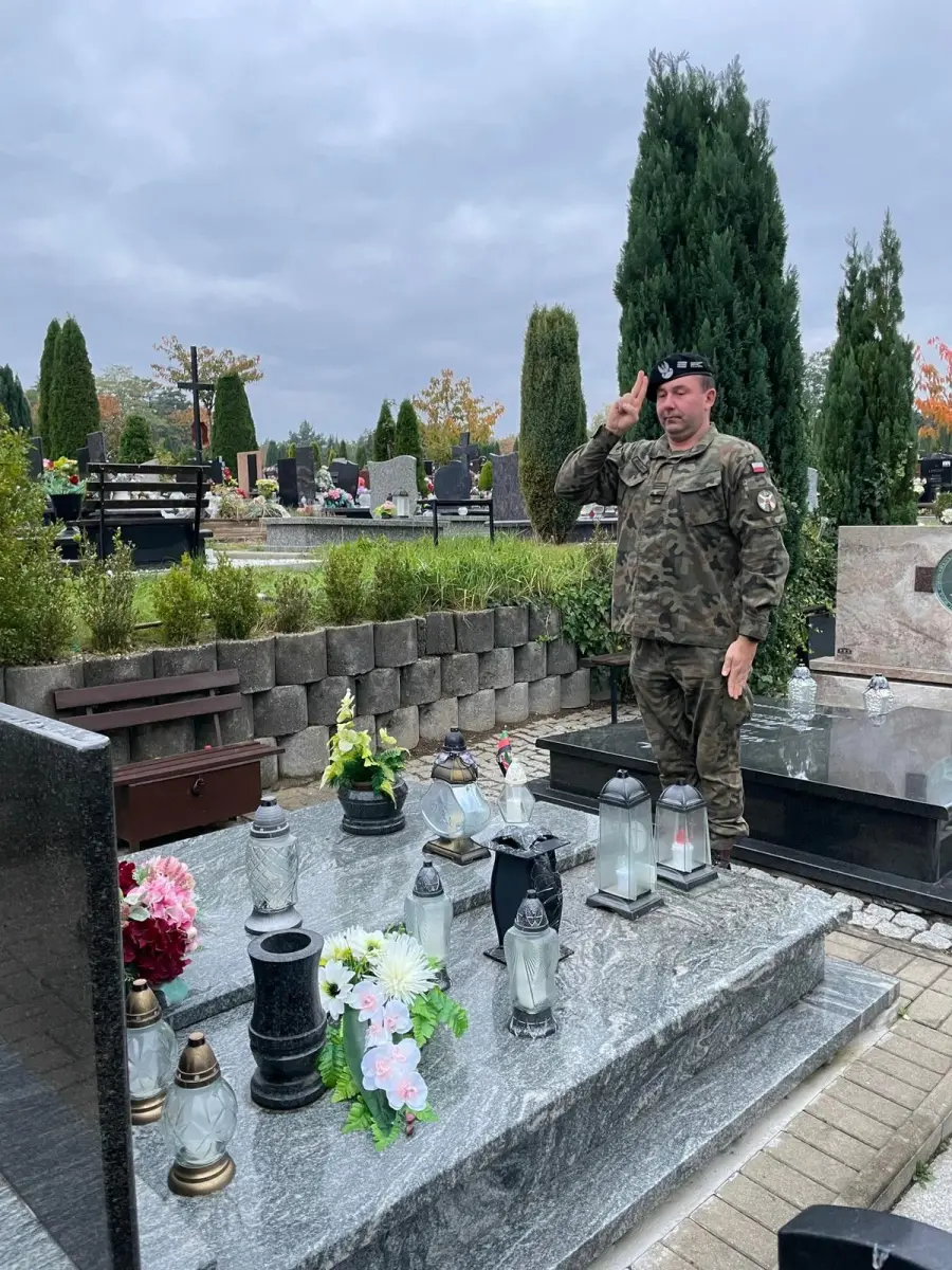 Bolesławieccy artylerzyści pamiętali o zmarłych kolegach i żołnierzach poległych na wojnie