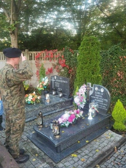 Bolesławieccy artylerzyści pamiętali o zmarłych kolegach i żołnierzach poległych na wojnie