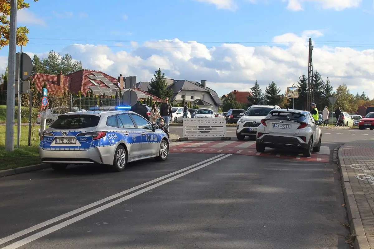 Wszystkich Świętych na cmentarzu w Bolesławcu – fotorelacja