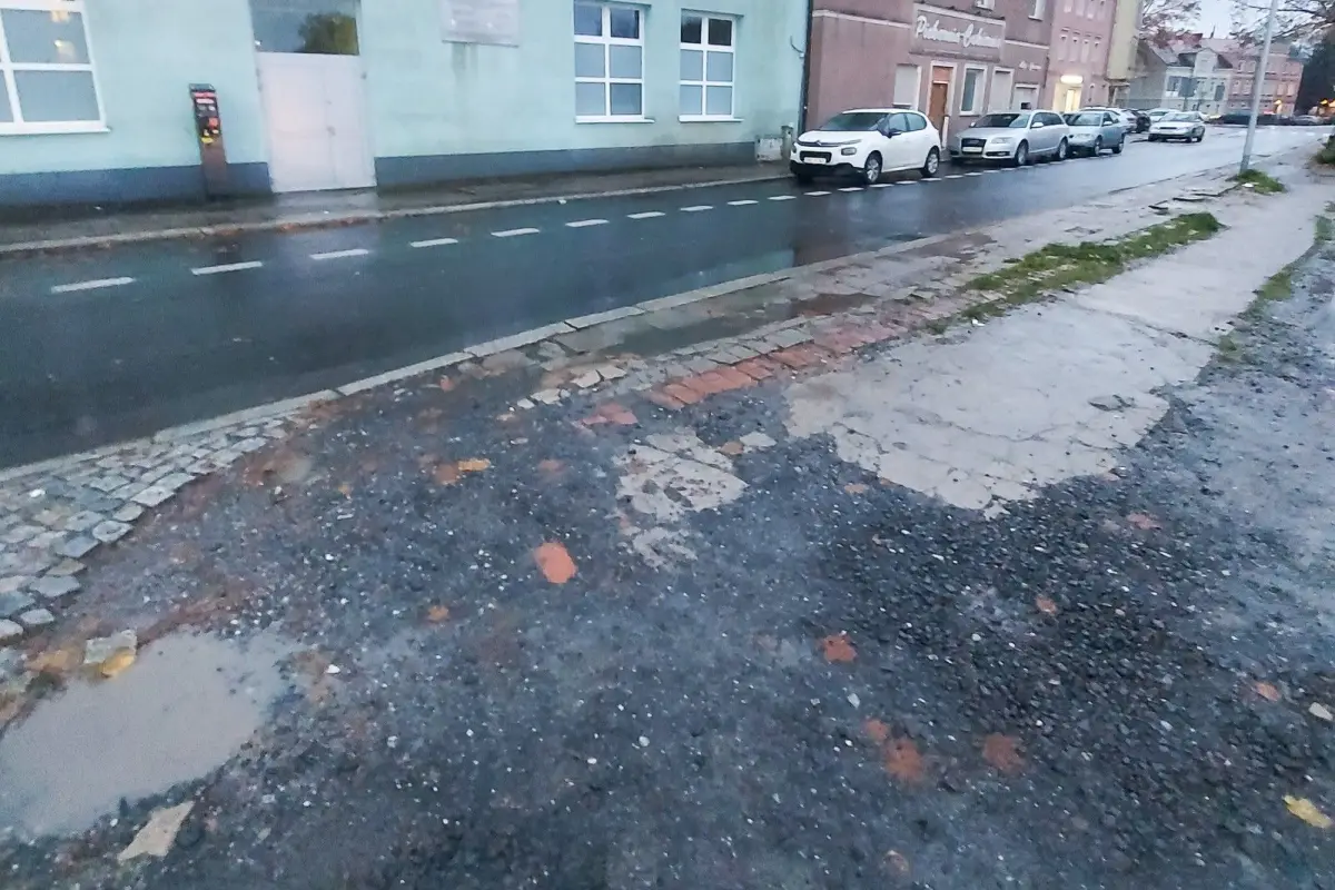 Pavement on Górne Młyny Street in Bolesławiec