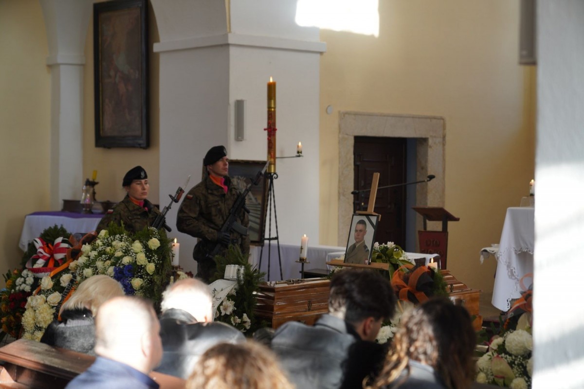 Pożegnanie śp. kpr. Pawła Szymczyszyna
