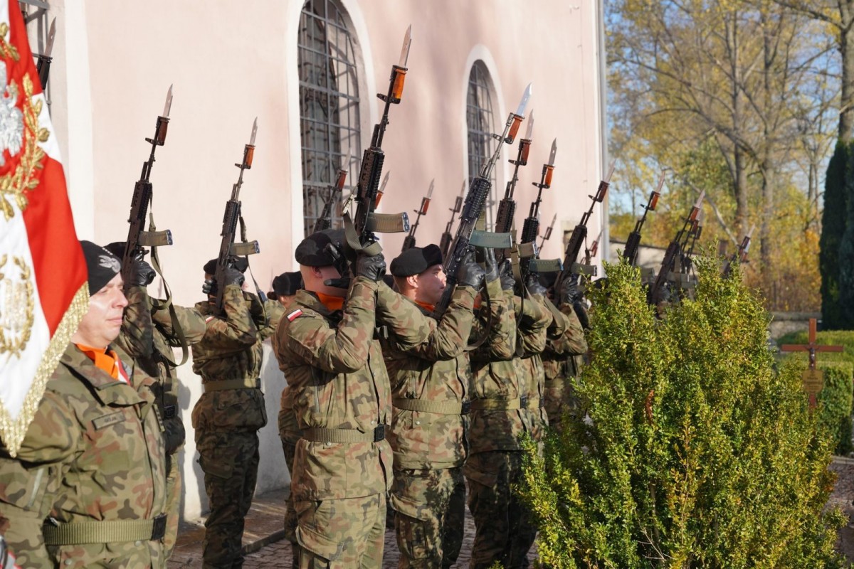 Pożegnanie śp. kpr. Pawła Szymczyszyna