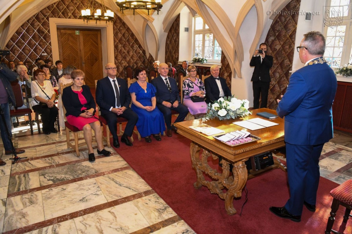 Uroczystość w Pałacu Ślubów w Bolesławcu