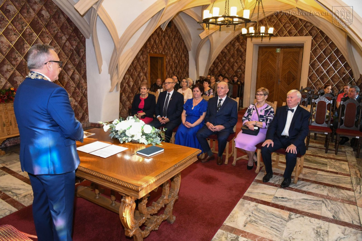 Uroczystość w Pałacu Ślubów w Bolesławcu