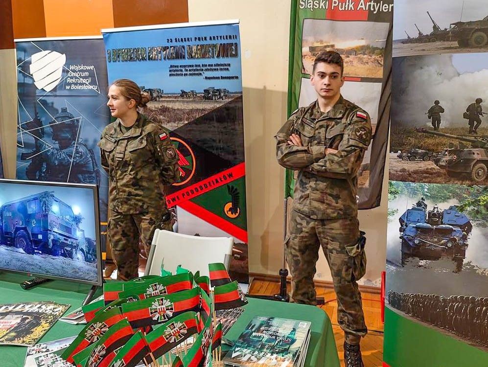 Szpikolada w mundurze