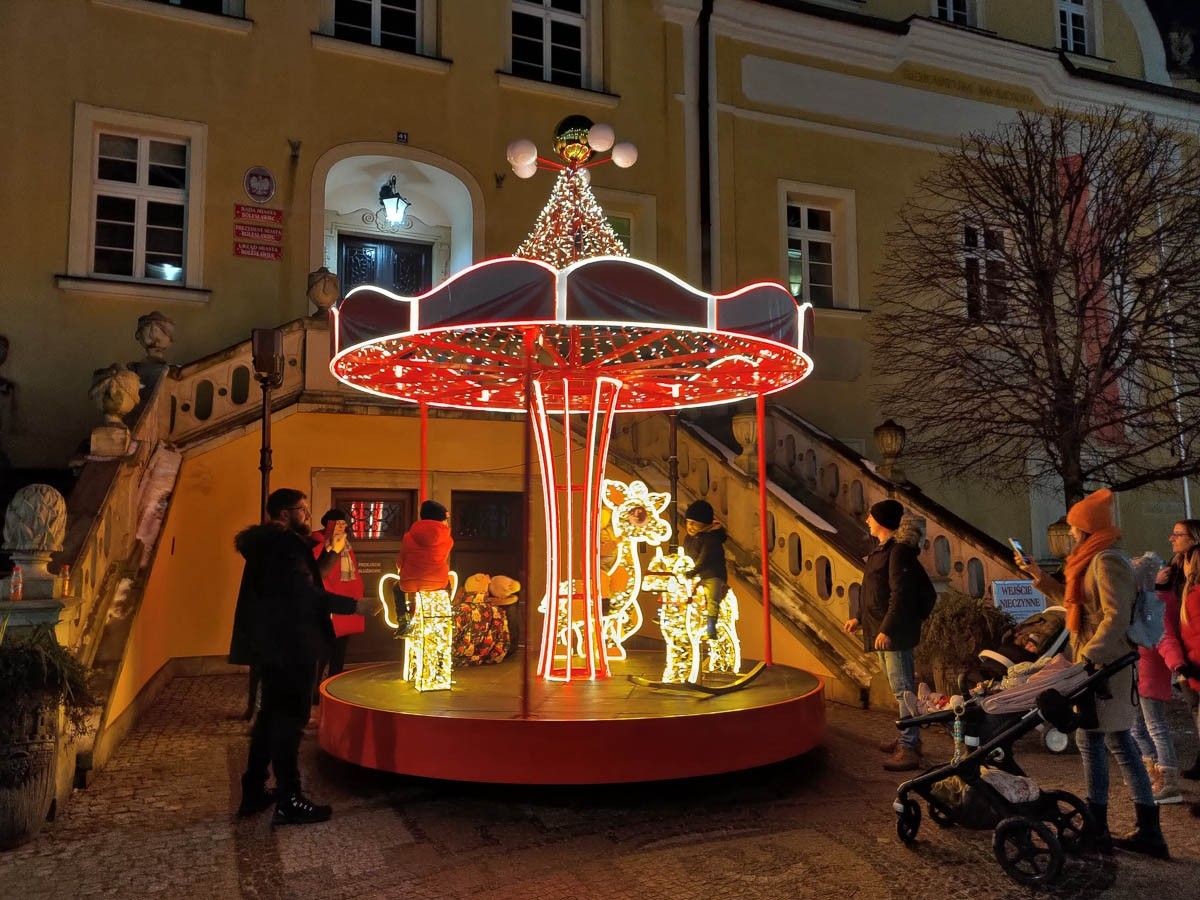 Świąteczne dekoracje w Bolesławcu