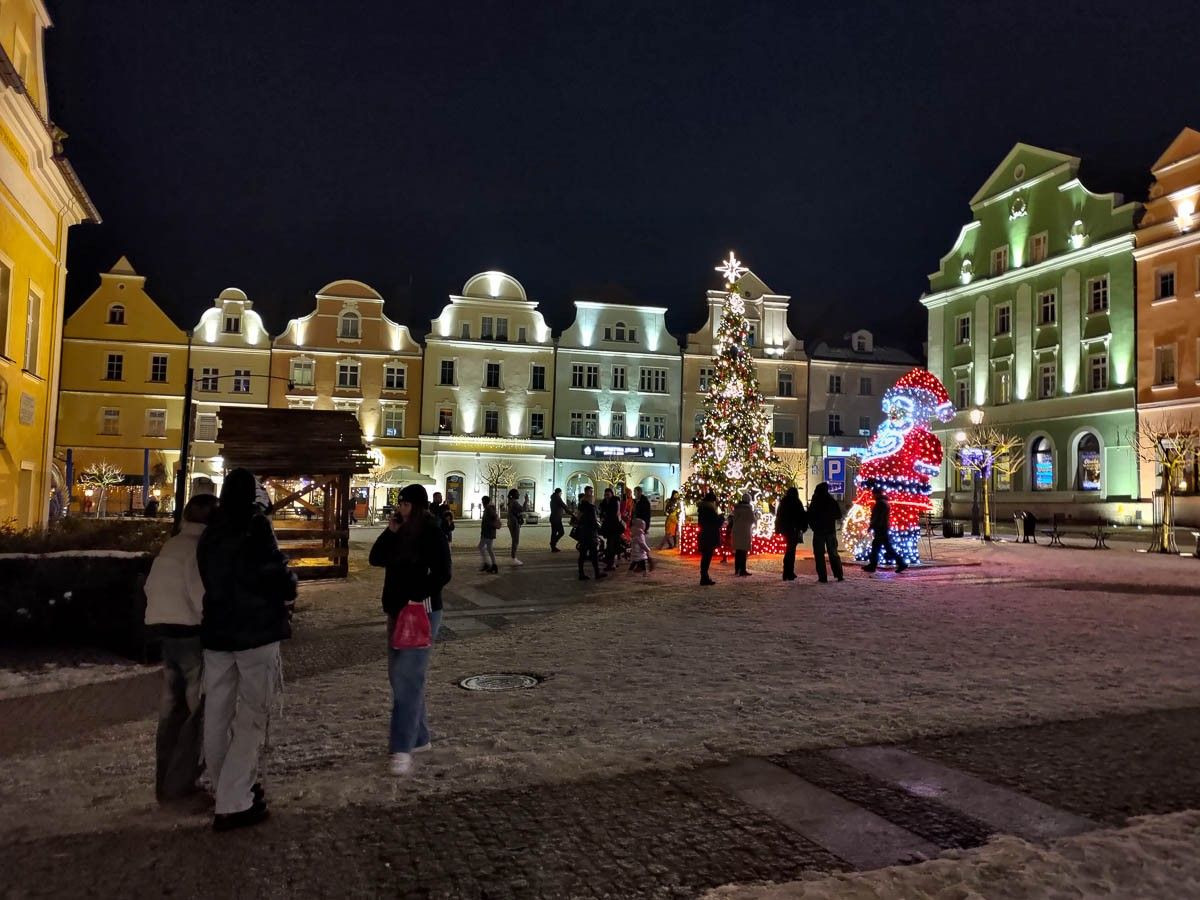 Świąteczne dekoracje w Bolesławcu