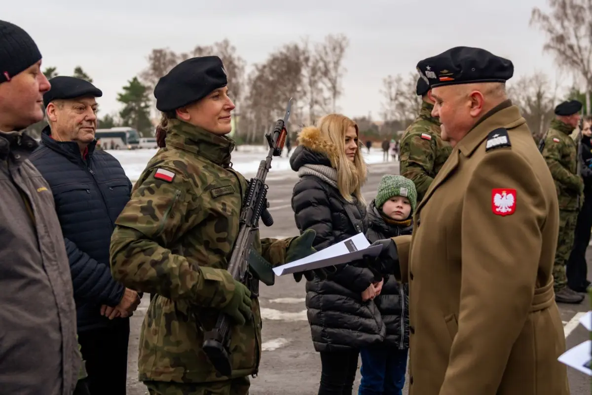 Урочистість у 10-й Бронекавалерійській бригаді в Świętoszów