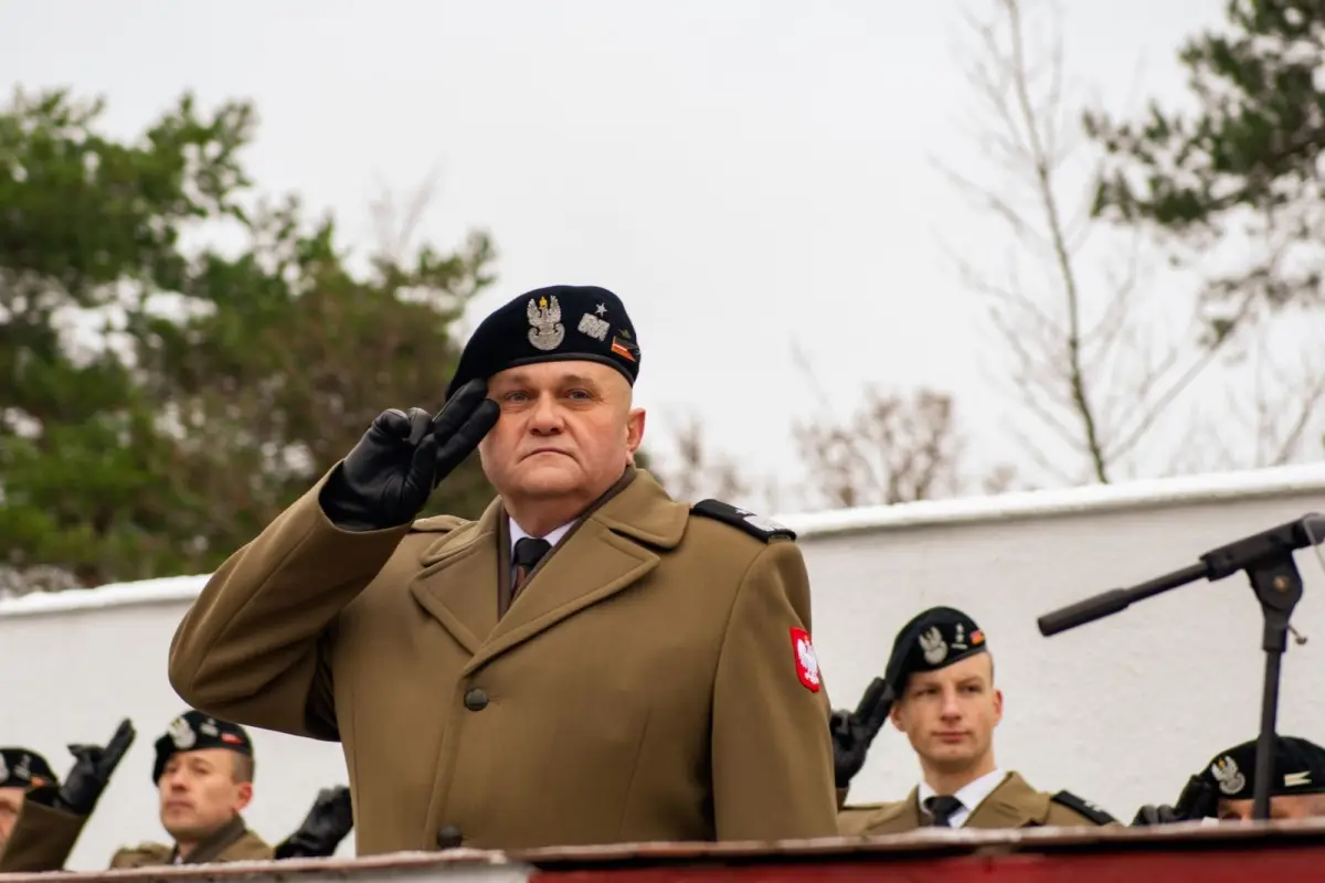 Uroczystość w 10 Brygadzie Kawalerii Pancernej w Świętoszowie